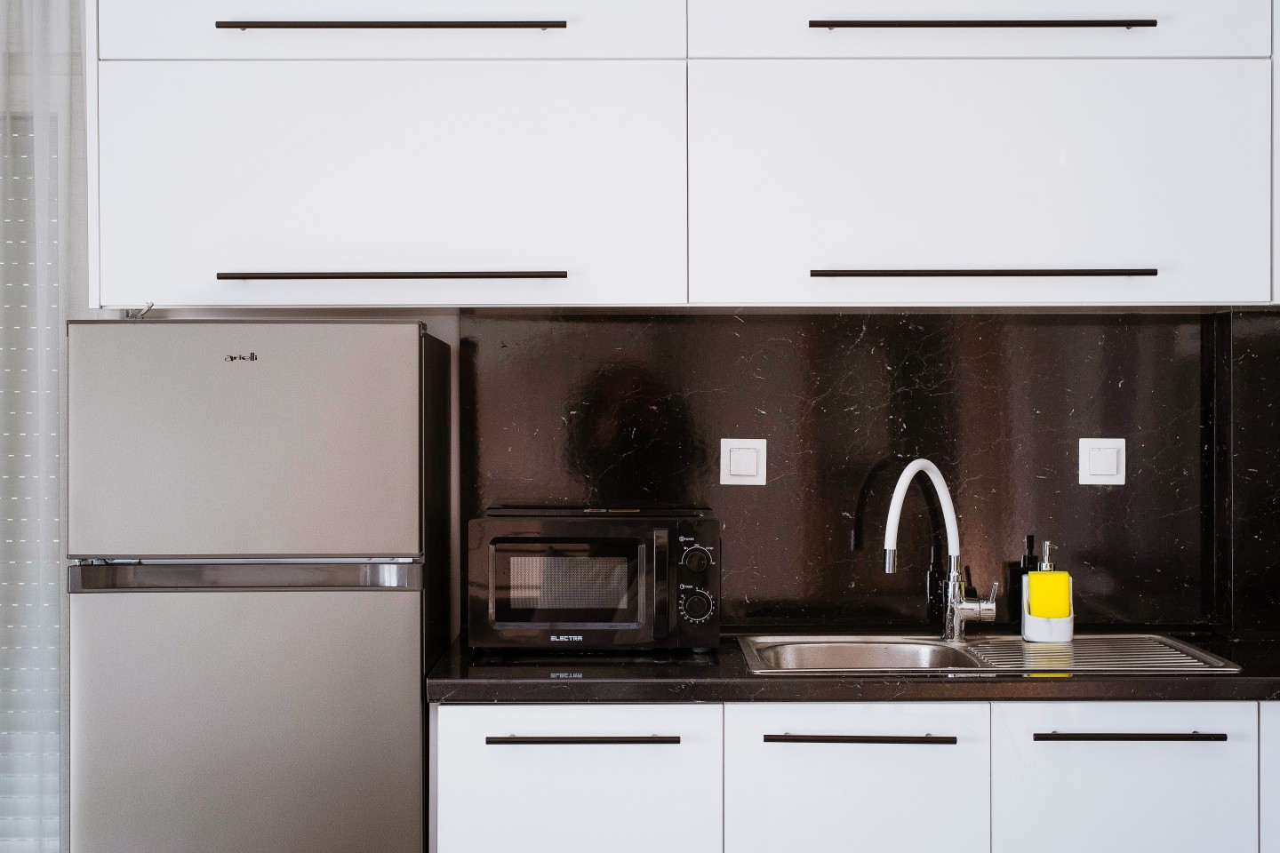 Eunoia Villas Atropos Kitchen