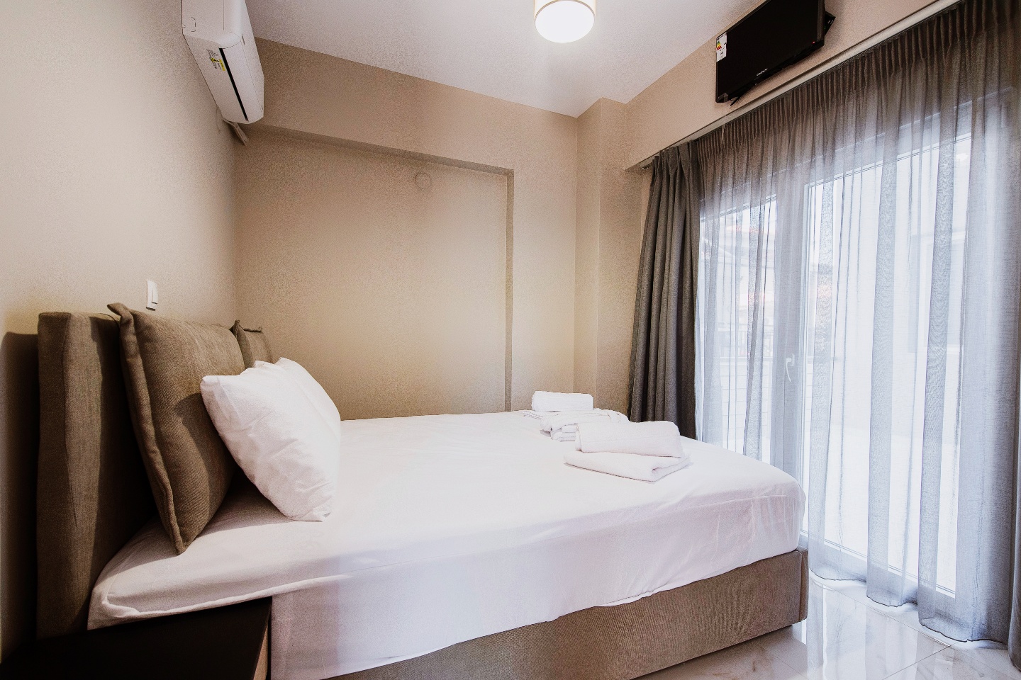 Eunoia Villas Clotho Bedroom