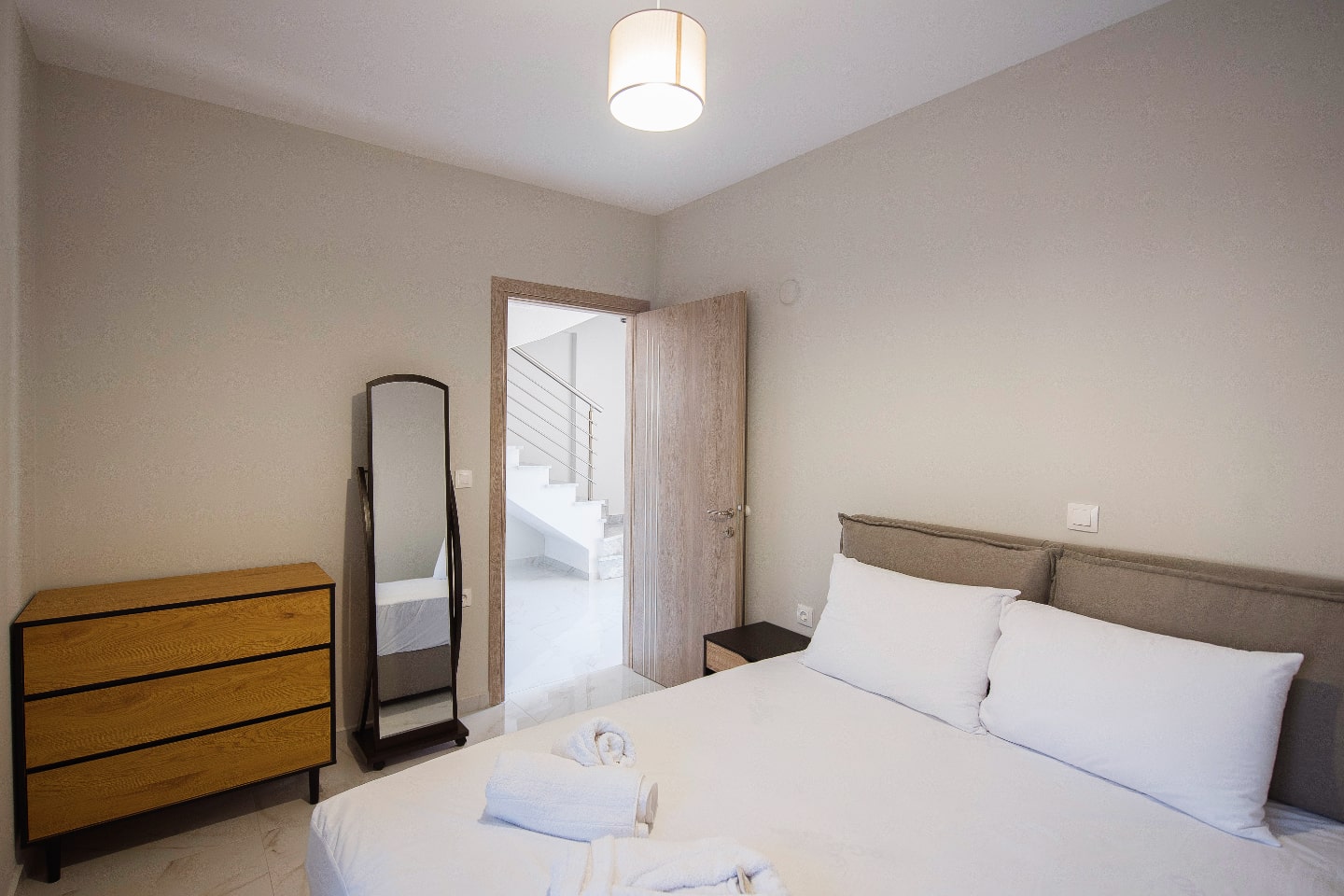 Eunoia Villas Lachesis Bedroom