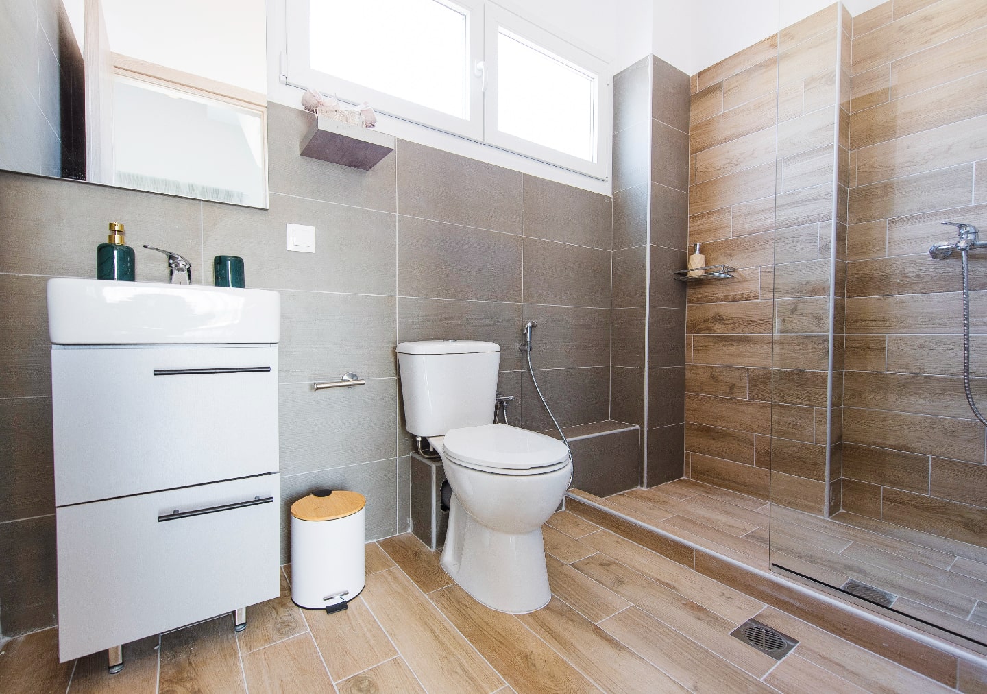 Eunoia Villas Lachesis Bathroom