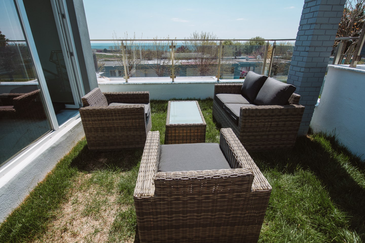 Eunoia Villas Lachesis Roofto